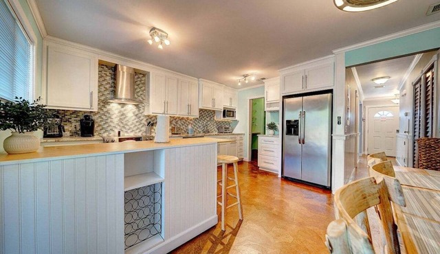 Crystal Quarts - Your Home Away From Home This Fall