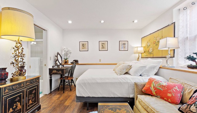 Cute Studio with Private Bathroom in a Safe neighborhood