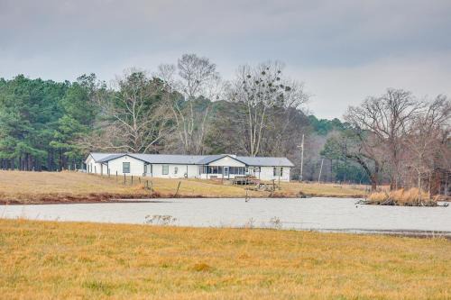 Deck & Views: Spacious ‘Lake House’ Escape