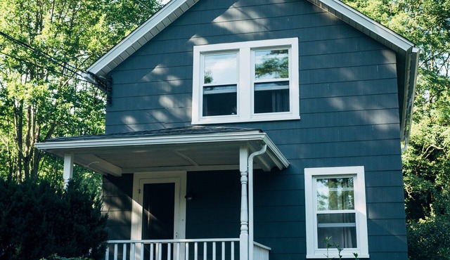 Deep Hollow House, 9 acres, Narrowsburg, Catskills 20 mins from Bethel Woods