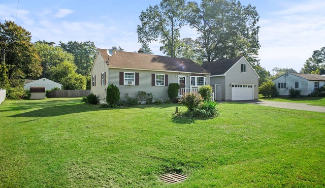Dog-friendly house near West Mountain with large lawn, patio, grill, streaming