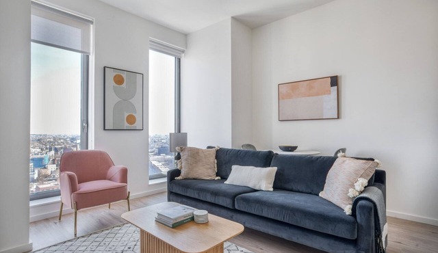 Dreamy Clinton Hill 1BR w/W/D, Gym & Pool, nr BAM, by Blueground
