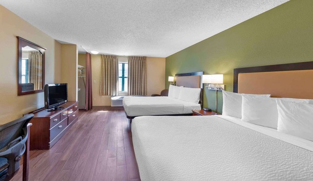 Extended Stay America Select Suites Atlanta Cumberland Mall
