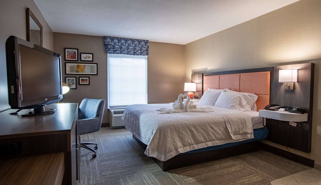 Hampton Inn Hadley-Amherst Area in Hadley