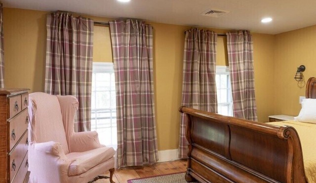 Harrison Suite