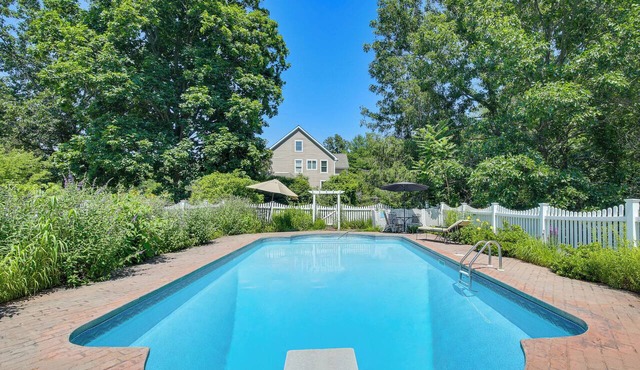 Heated Pool, 6 Acres: Beacon Area Vacation Rental