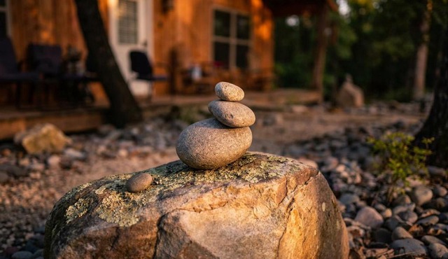 Hideaway Cabin near Mammoth Springs, Ark in Mammoth Spring
