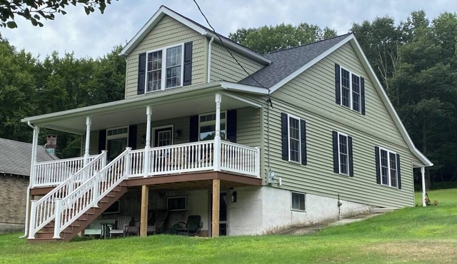 Historic Sears & Robuck River Home (Main Level) The Village at Houser's Crossing