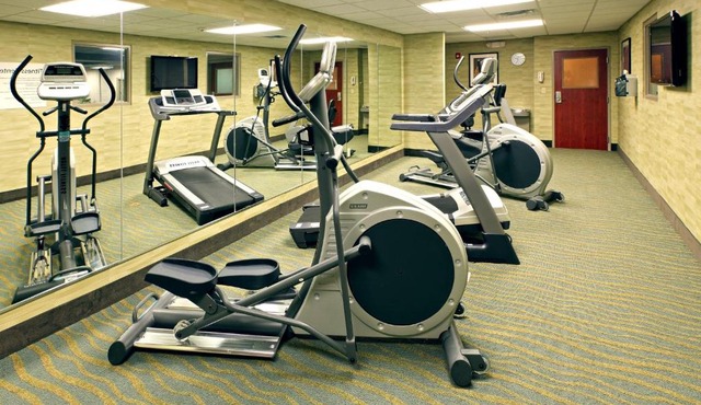 Holiday Inn Express & Suites Maumelle by IHG