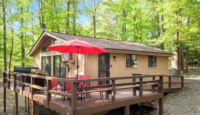 Hot Tub, Fire Pit, Deck, Grill w Resort Amenities