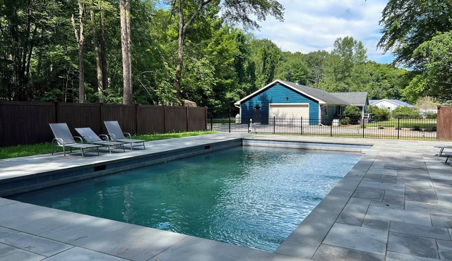 Hudson Valley Hideaway - Heated Pool, Lake Access & Fenced Yard - Sleeps 8