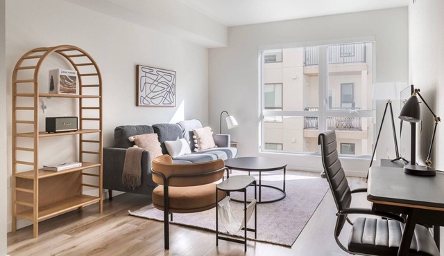 Impeccable Hayward 1BR w/Pool, Grills, Parking & Gym, by Blueground
