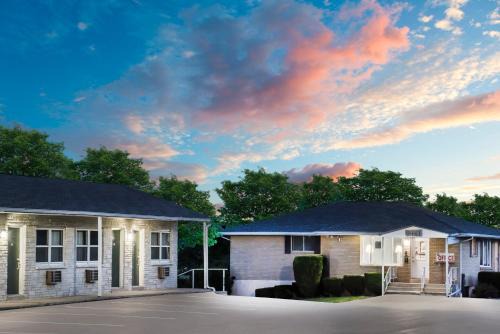 Knights Inn Pine Grove I-81 Exit 100