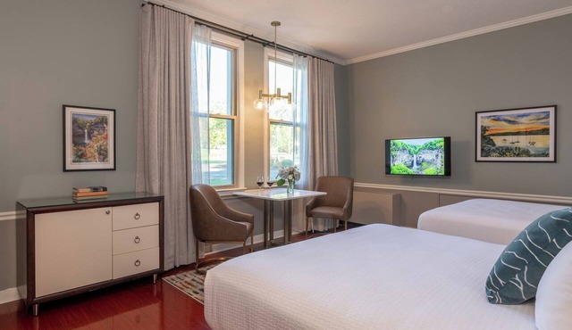 La Tourelle Inn & Spa
