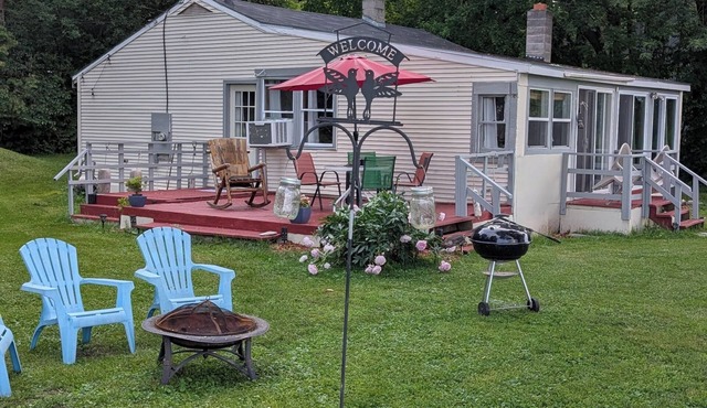 Lake Champlain direct waterfront cottage on lovely Mills Point in Colchester Vt