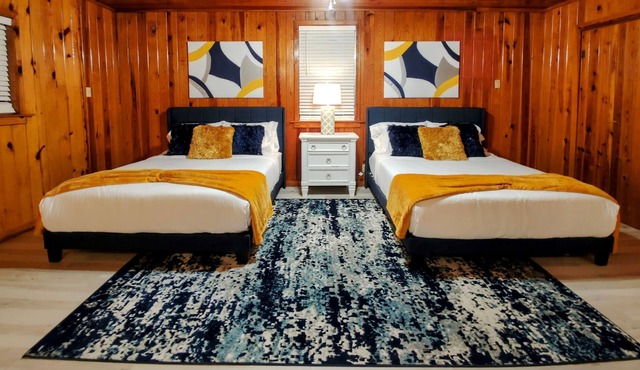 Lake Haven Cottage - (On Lake Hamilton)