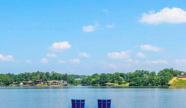 Lakeside Luxury Villa | Hot Tub | Private Dock