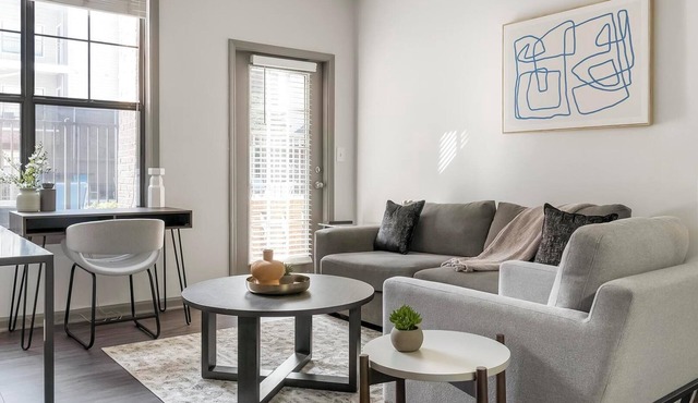 Landing | Beautiful 1BD, Gym, Courtyard