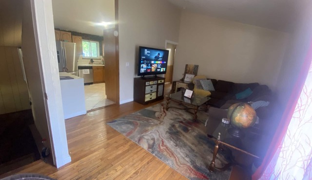Lovely 2 bedroom vacation apartment
