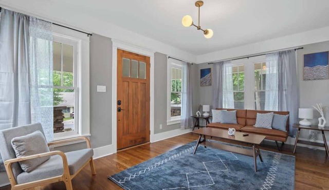 Luxurious 2-Bedroom Retreat in Little Rock