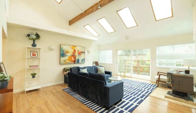 Luxury 5-BR Home in Mill Valley near Golden Gate