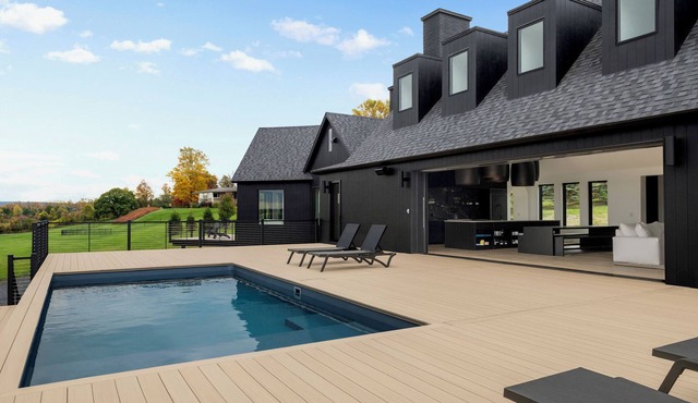 Luxury 6 Bed Black House Adult Only Retreat in Skaneateles — Spacious & Stylist