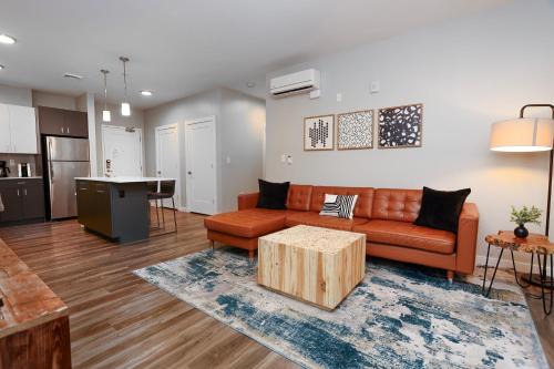 Luxury Apartment with Gym, Steps From Commuter Rail #2009