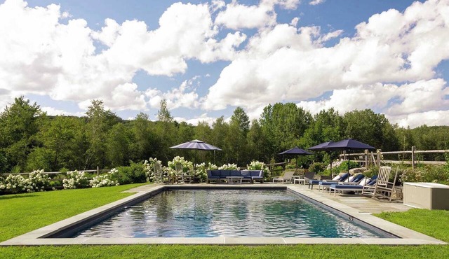 Luxury Catskill 15-acre farm:Pool,Sauna,HotTub,Gym