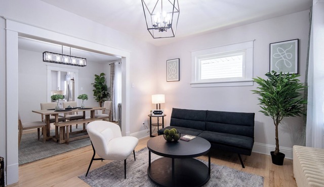 Luxury City-Center Home 2 in Heart of Albany