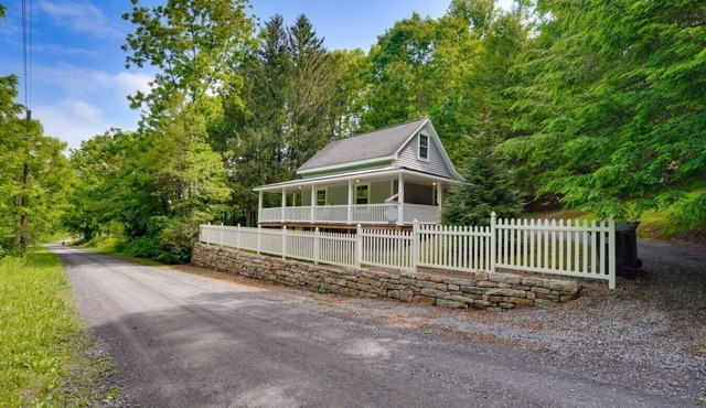 Mahantango Cottage Retreat Couples getaway