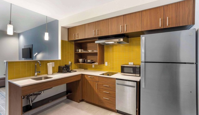 MainStay Suites North - Central York