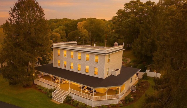 Maple Branch Manor