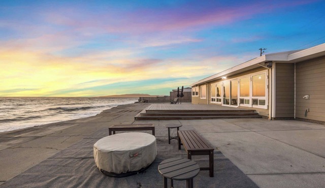 Marbella Lane-Oceanfront Retreat w Stunning View