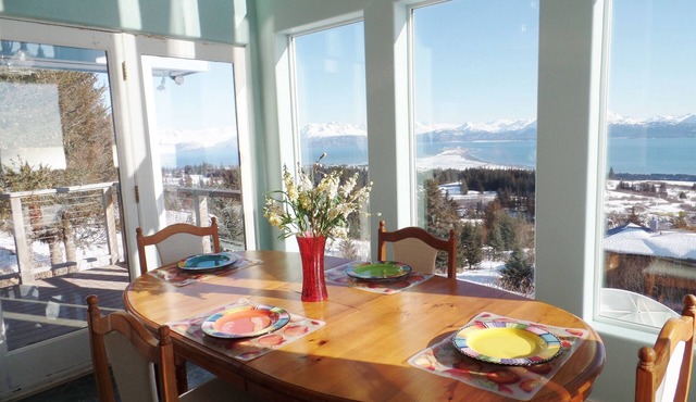 Miracle Ridge - Beautiful, Private Home Overlooking Kachemak Bay & Cook Inlet