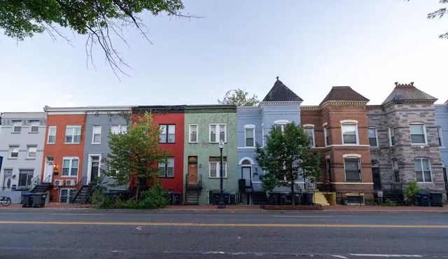 Modern 2BR Victorian Retreat in Washington DC in Washington