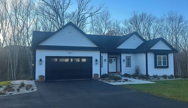 Modern, Luxurious 3BR New Build in Central CT-stunning and close to everything!