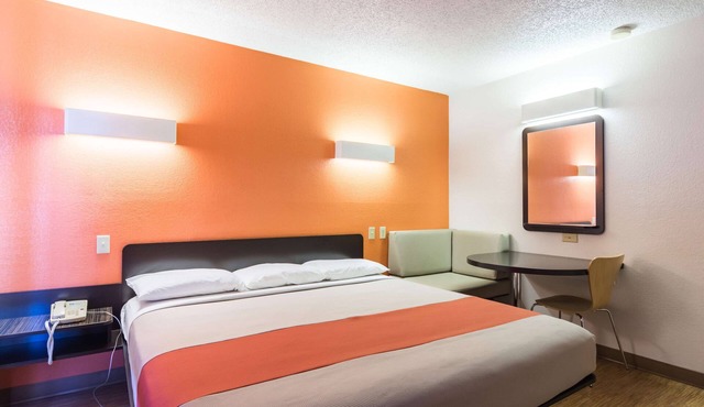 Motel 6 Arkadelphia, AR