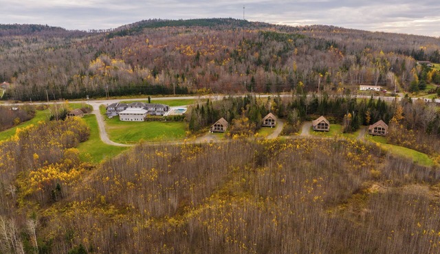 Mountainview Resort by Coolvacay