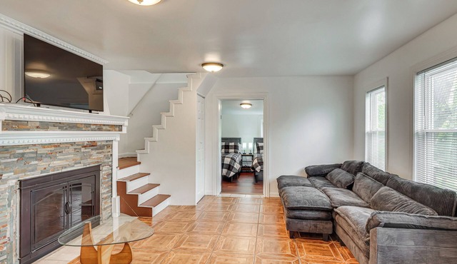 Nature & City Access! Family Home in North Jersey