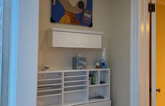 Newly (EAGLE) furnished 1 bedroom/1 full bathroom apartment