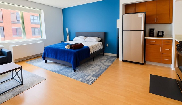 NYC Studio with Private Bathroom & Kitchenette 45 street Time Square
