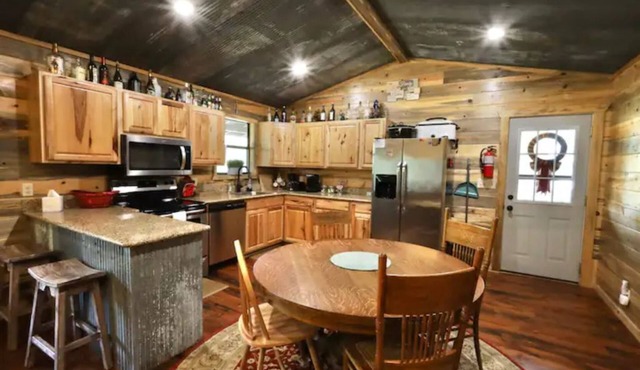Old Mill Cabin #1 - on the Little MO River, large yard, close to Diamond Mine!