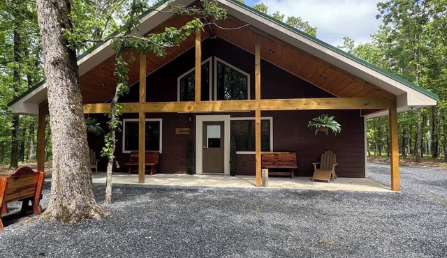 Ouachita Crystal Cabin 2