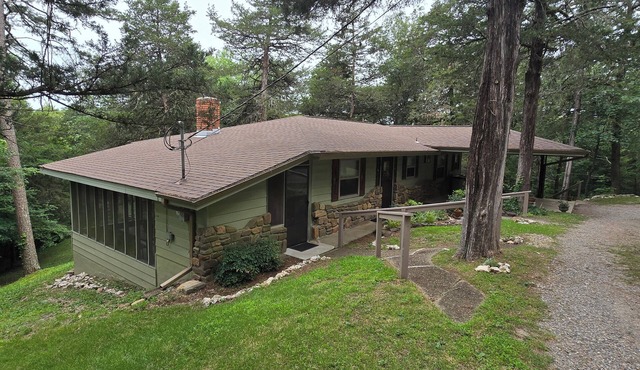 Ouachita River Multi-Family, Swimming, Blufftops, Private Groomed Forest Trails