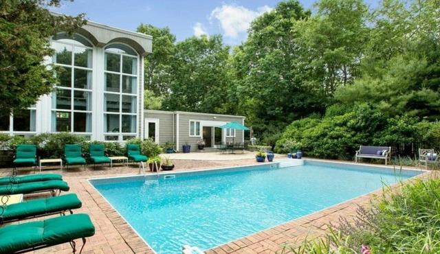 Oversized Rooms, Outdoor Living Spaces, Close to Ocean in Bridgehampton