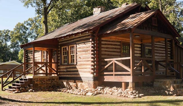 Peaceful cabin stay with easy access to FIFA matches in Atlanta
