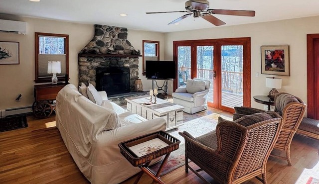 Peaceful Maine hideaway with lake views, pool table, dock access, and Wi-Fi
