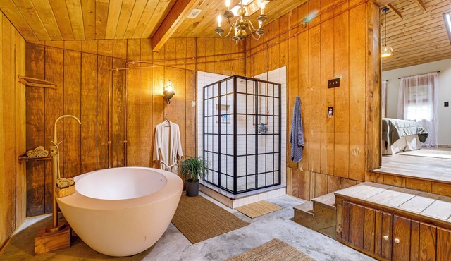 Pet-Friendly Ski, Swim & Relax Poconos Getaway