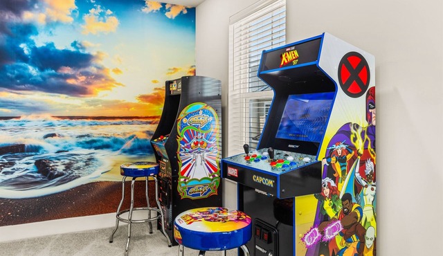 Pool,Beach 2 Blocks,10% Off! Pets,King Beds,Linens,Air Hockey, Kids Loft