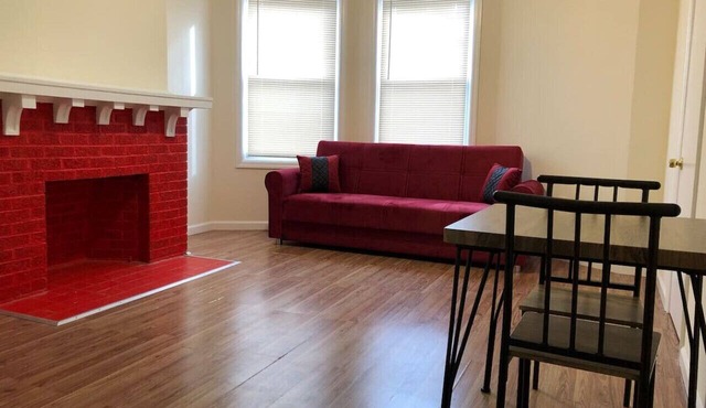 Private 3 bed, 1 bath apartment near EWR/NYC, MetLife Stadium 30 mins